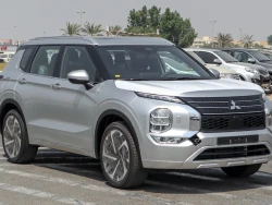 MITSUBISHI OUTLANDER 0