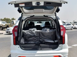 MITSUBISHI MONTERO SPORT 10