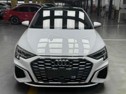 Audi A3 1