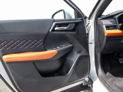 MITSUBISHI OUTLANDER 11