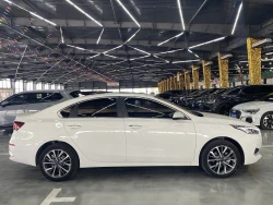 Kia K3 5