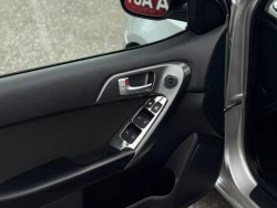 Kia Cerato 10
