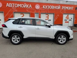 Toyota RAV4 3