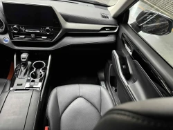 Toyota Highlander 16