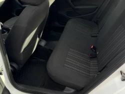 Volkswagen Polo 11