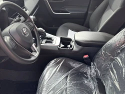 Toyota RAV4 8