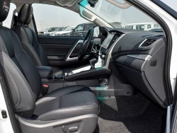 MITSUBISHI MONTERO SPORT 14