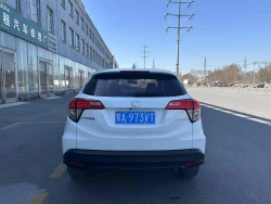Honda Vezel 2
