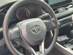 Toyota RAV4 9