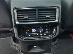 Volkswagen Touron X 7