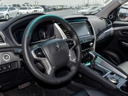 MITSUBISHI MONTERO SPORT 32