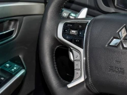 MITSUBISHI MONTERO SPORT 16