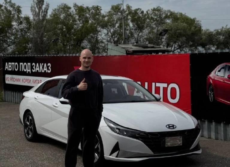 Hyundai Elantra, 2021