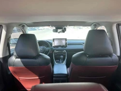 Toyota RAV4 7