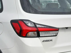 MITSUBISHI ASX 6