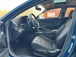 Hyundai Elantra 3