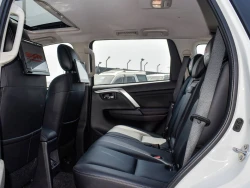 MITSUBISHI MONTERO SPORT 28
