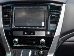 MITSUBISHI MONTERO SPORT 13
