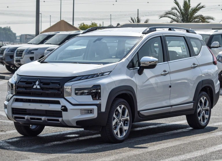 MITSUBISHI XPANDER