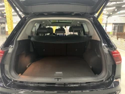 Volkswagen Tiguan L 11