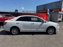 Toyota Premio 3