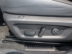 MITSUBISHI OUTLANDER 19