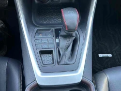 Toyota RAV4 6