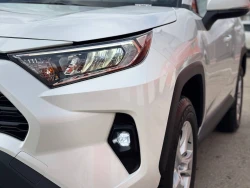 Toyota RAV4 2