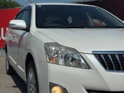 Toyota Premio 1