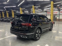 Volkswagen Tiguan L 4